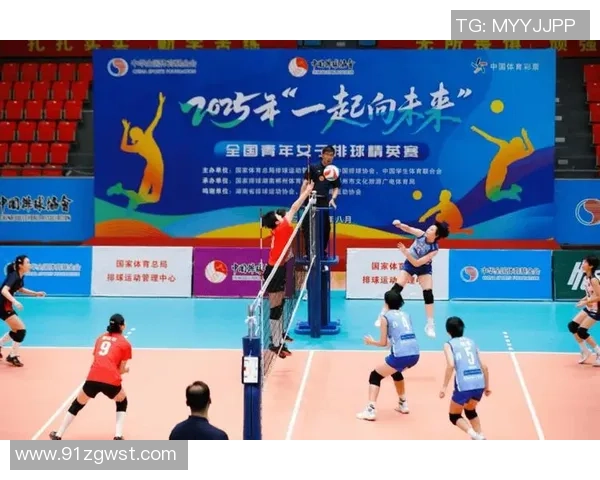 武汉排球队的团队协作揭秘:排球巨献背后的默契与拼搏精神